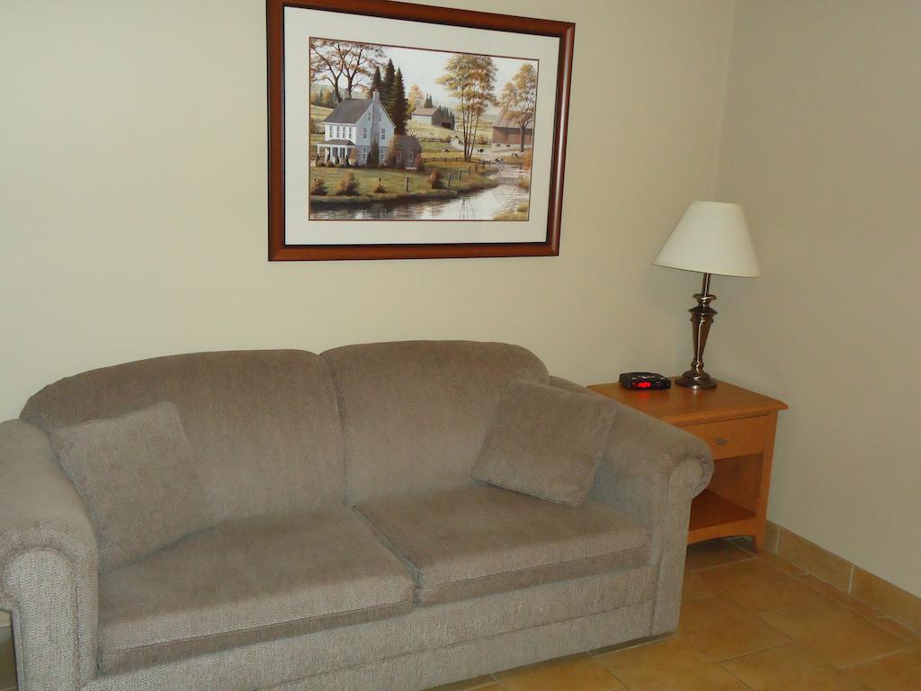 Auberge Bouctouche Inn & Suites Room photo